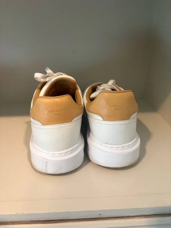 White Mens Louis Vuitton Leather Low-Top Sneakers - Luxury Embossed Design - Picture 4 of 6